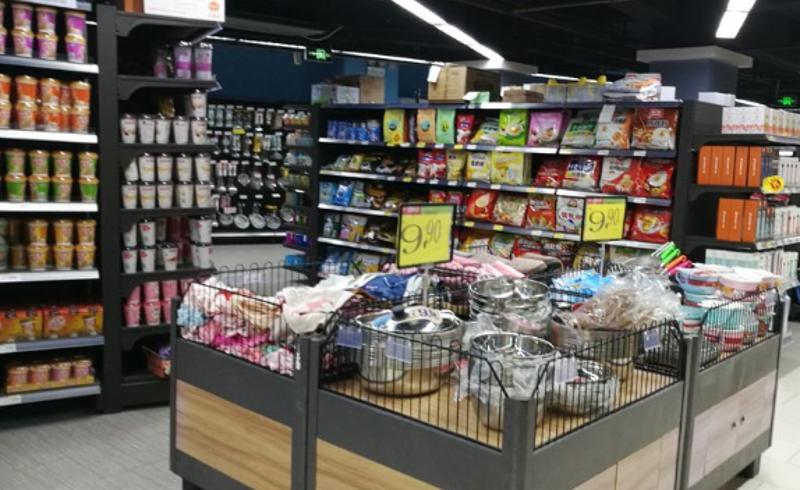南岸区秀俊百货店具体位置如何快速找到?这家店铺位于重庆南岸区南坪街道,距离地铁站步行仅需5分钟。